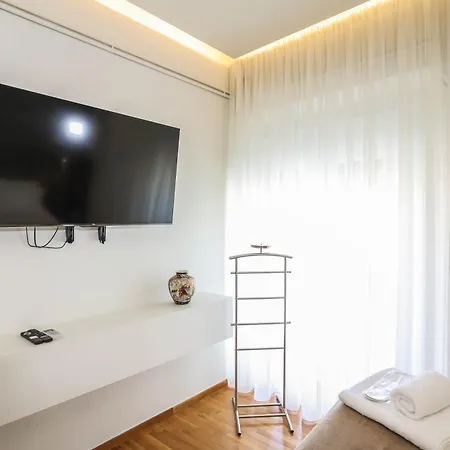 Elektras Apartment Στο Κέντρο Της Λάρισας Με Δωρεάν Πάρκιγκ מראה חיצוני תמונה